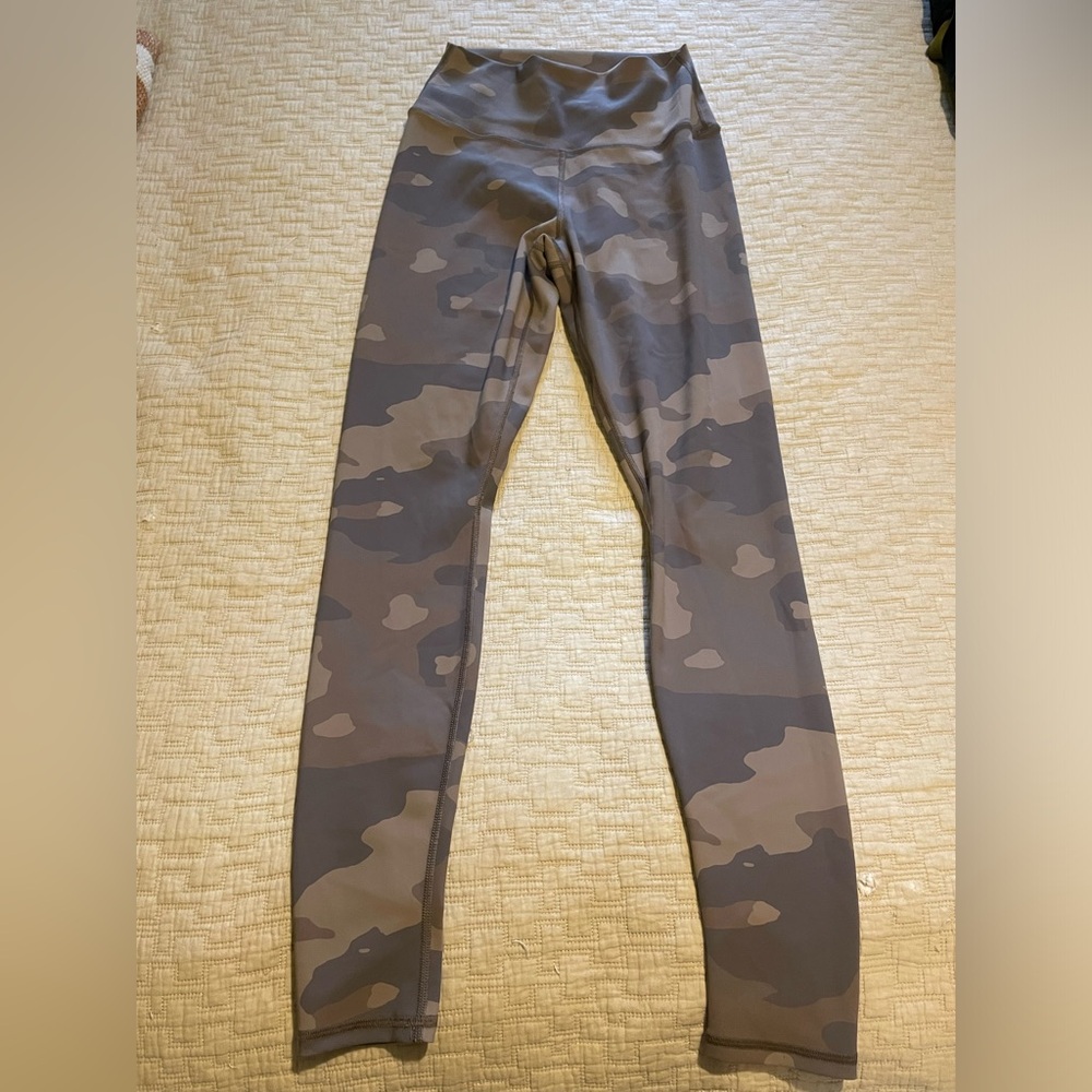 Alo leggings like new